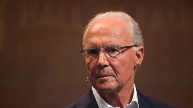 Die Ermittlungen gegen Franz Beckenbauer werden "separat" weitergeführt. Die Ermittlungen gegen Franz Beckenbauer werden "separat" weitergeführt.