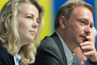 Generalsekretärin Linda Teuteberg und Vorsitzender Christian Lindner: Die FDP-Spitze hat in einem Interview Unternehmen kritisiert.