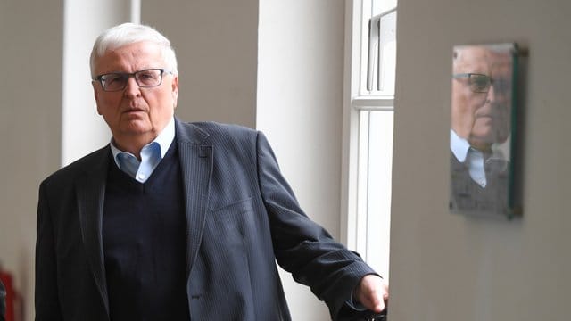 Theo Zwanziger kritisiert die Schweizer Ermittler.