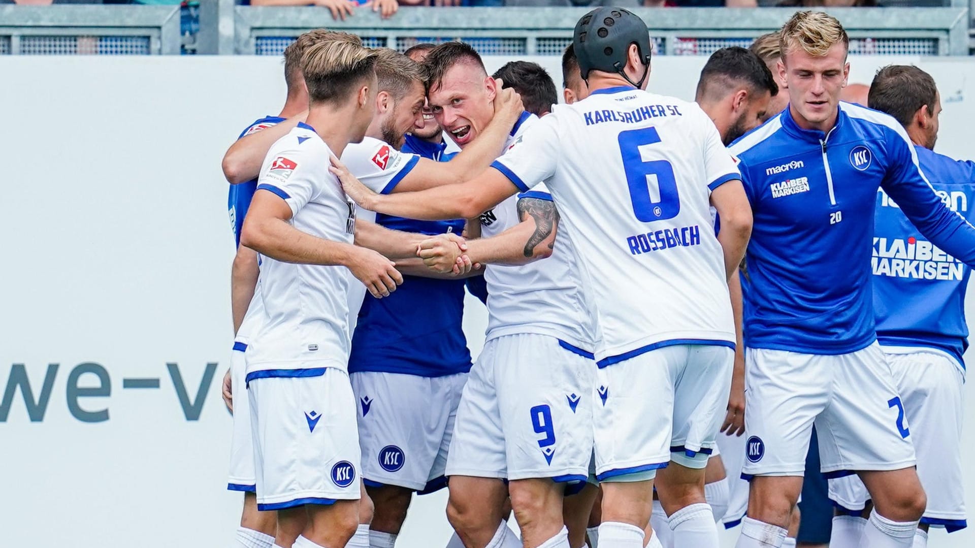 Der KSC gewann das Aufsteigerduell bei Wehen Wiesbaden.