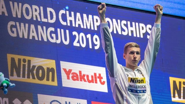 Nach Gold im Freiwasser und im Becken ist Florian Wellbrock ein Kandidat auf Edelmetall in Tokio. Nach Gold im Freiwasser und im Becken ist Florian Wellbrock ein Kandidat auf Edelmetall in Tokio.