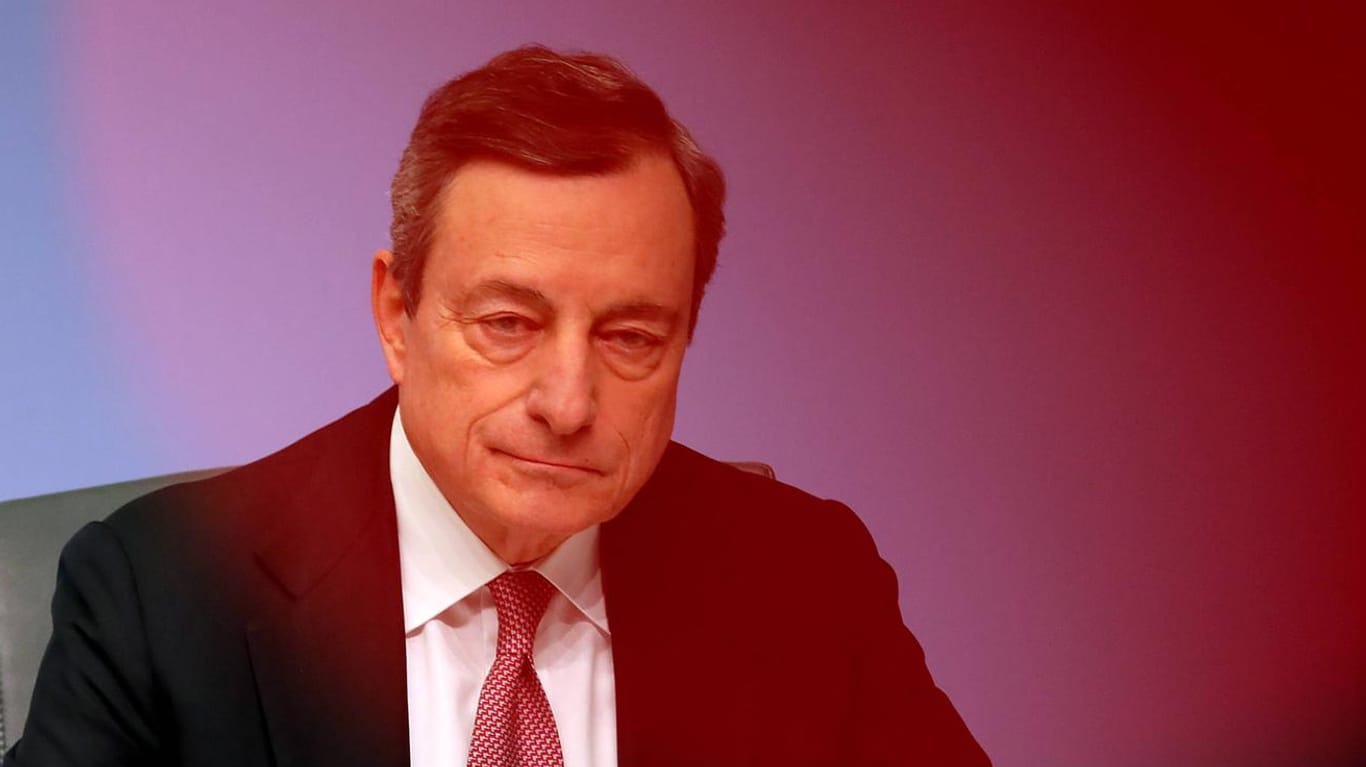 Mario Draghi, Präsident der Europäischen Zentralbank, EZB: Viele Haushalte in Europa haben sich für die Immobilienfinanzierung hoch verschuldet. Ein Ausfall der Kredite könnte bedrohlich werden.