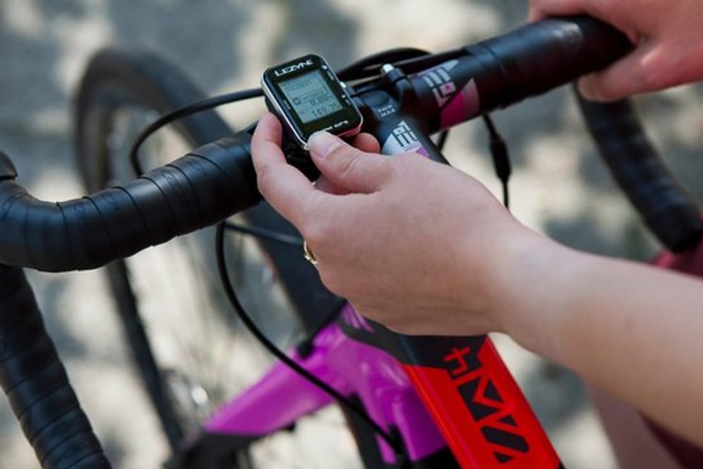 Kleiner Wegbegleiter: Digitaler Fahrradtacho mit GPS-Funktion.