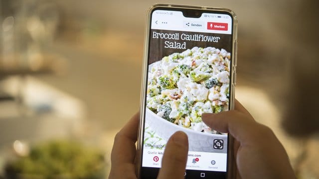 Essen und Rezepte sind auf Pinterest beliebte Themen.