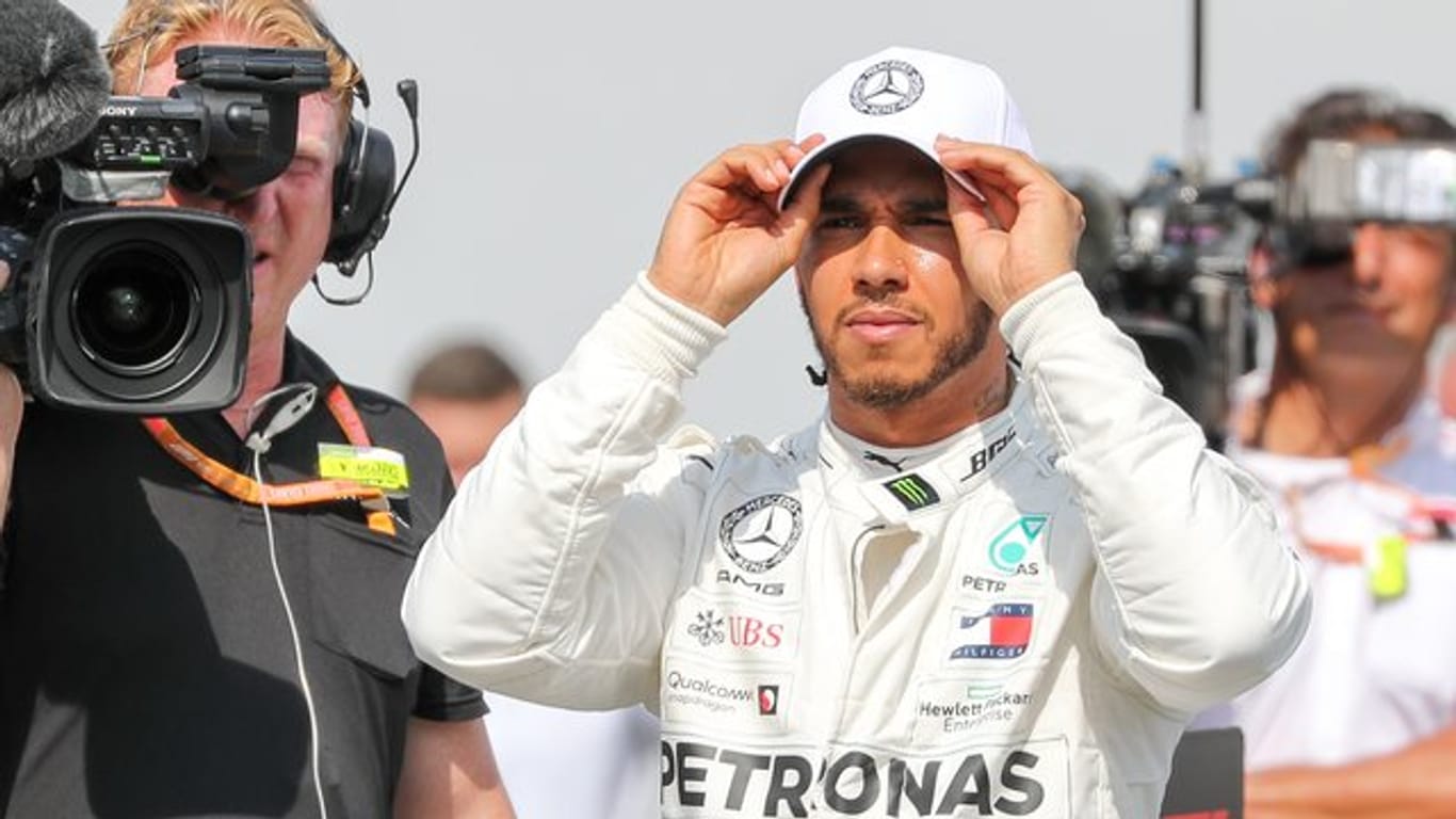 Nach dem Debakel beim Hockenheim-Rennen will Lewis Hamilton seine angeschlagene Gesundheit ersteinmal wiederherstellen.