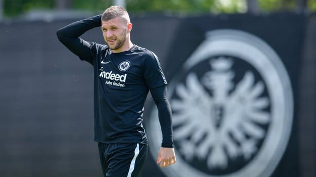 Hat anhaltende Rückenprobleme: Ante Rebic.