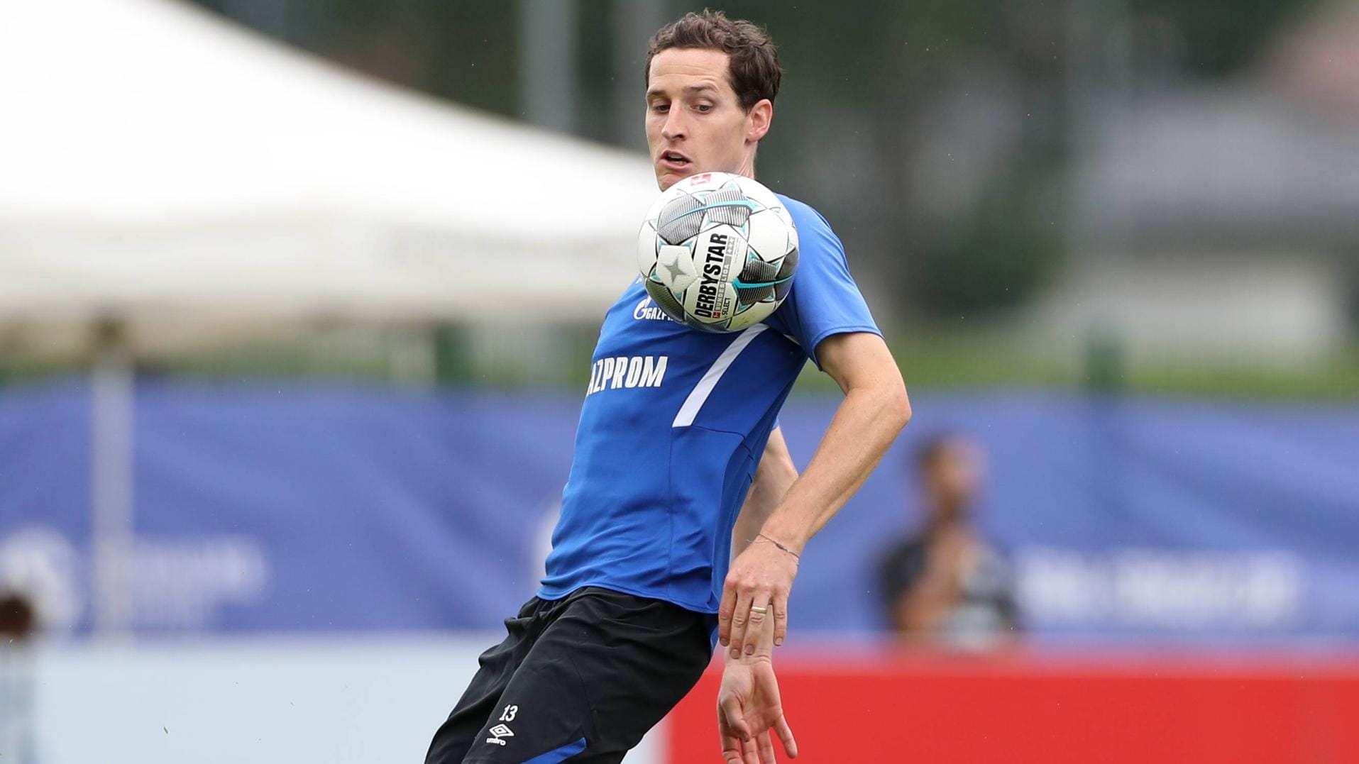 Vor dem Abschied: Sebastian Rudy im Schalker Trainingsdress.