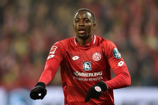 Der Mainzer Jean-Philippe Mateta musste am Meniskus operiert werden.