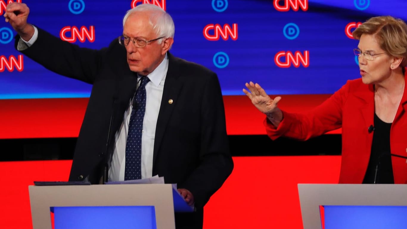 Demokratische US-Senatoren Bernie Sanders und Elizabeth Warren: Im Februar beginnen die Vorwahlen der Demokraten in Iowa.