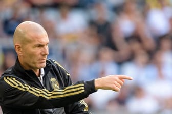Plagt sich mit Personalsorgen und spielerischen Defiziten herum: Real-Trainer Zinedine Zidane.