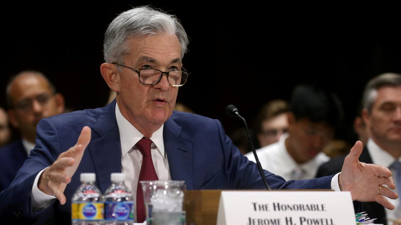Fed-Chef Jerome Powell: Erste US-Leitzinssenkung seit über zehn Jahren.