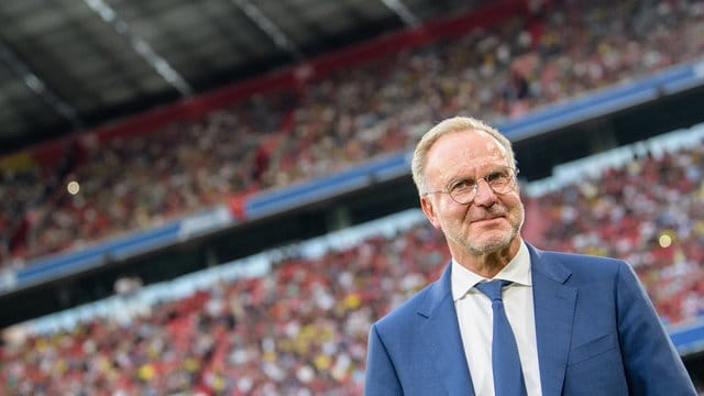 Neben Bayern-Vorstandschef Karl-Heinz Rummenigge wünschen sich auch andere Führungskräfte der Bundesliga einen starken DFB-Chef. Neben Bayern-Vorstandschef Karl-Heinz Rummenigge wünschen sich auch andere Führungskräfte der Bundesliga einen starken DFB-Chef.