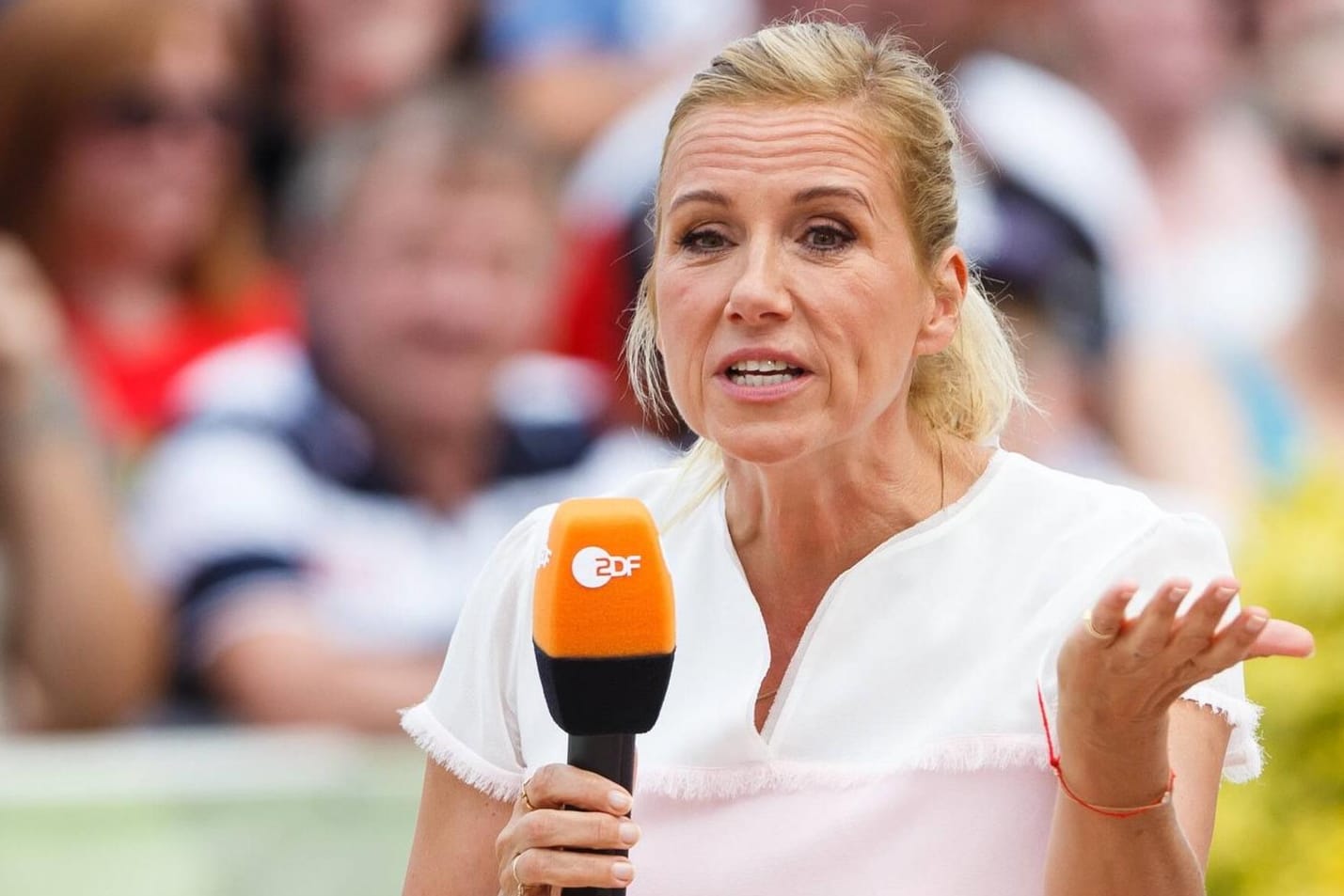 Andrea Kiewel: Sie moderiert den "ZDF-Fernsehgarten".
