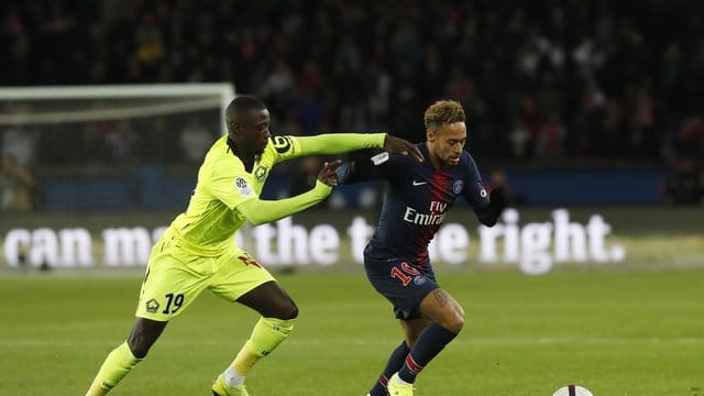 Neuer Rekordtransfer des FC Arsenal: Nicolas Pépé (l).