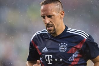 Franck Ribéry: Einem Medienbericht zufolge wechselt der Fußballprofi nach Katar oder Saudi-Arabien.