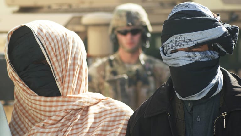 Taliban-Kämpfer in Kandahar: Seit fast 18 Jahren herrscht der Krieg mit den Taliban in Afghanistan.