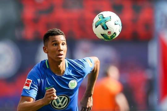 Soll vor dem Wechsel zum FC Augsburg stehen: Felix Uduokhai am Ball.