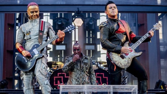 Rammstein bei einem Konzert im Berliner Olympiastadion.