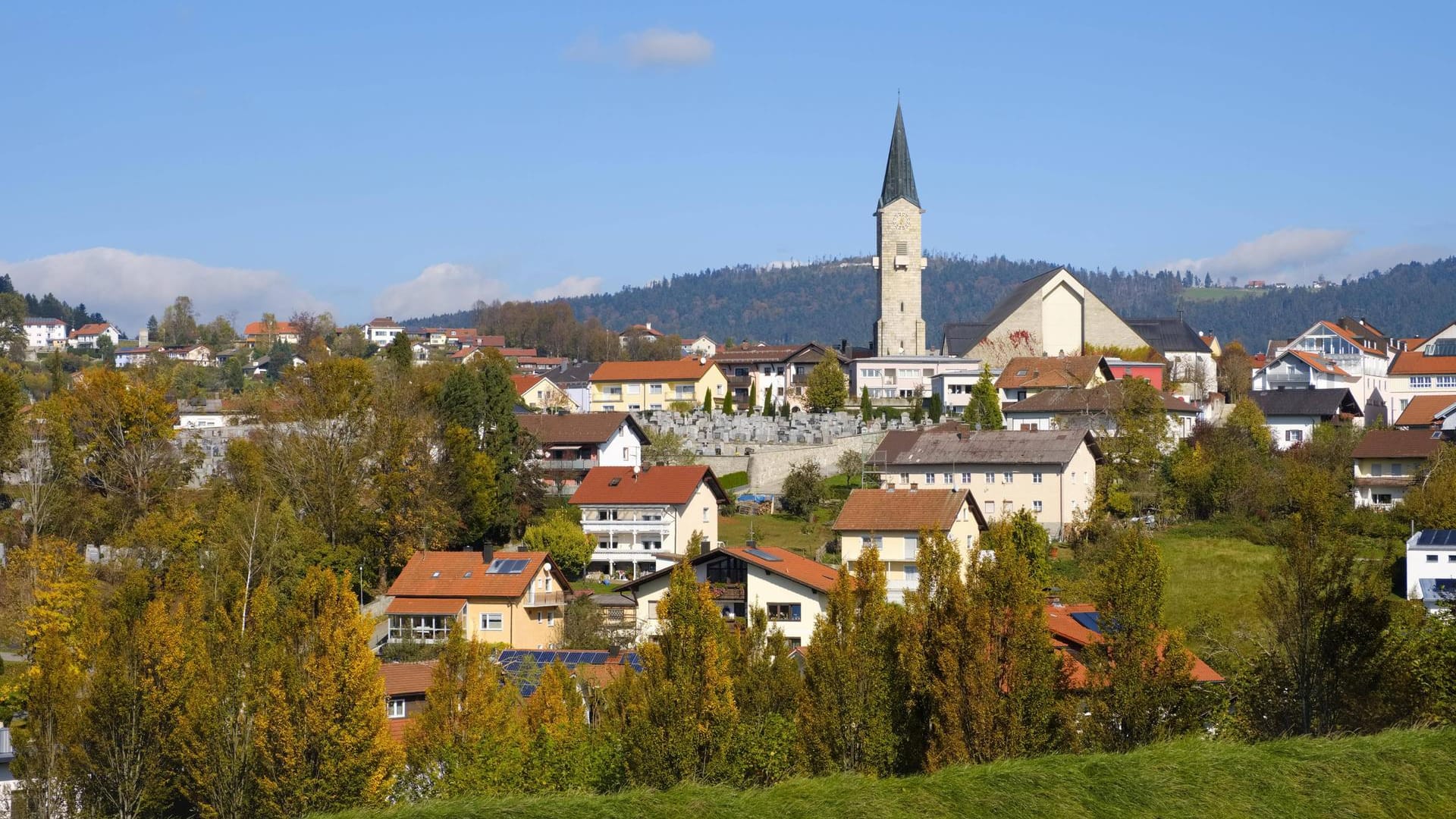 Hauzenberg in Niederbayern: In den Briefen lagen Artikel zu Windrädern bei.