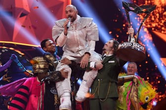 Astronaut Max Mutzke gewinnt "The Masked Singer": ProSieben gewinnt mit der Show in Sachen Quoten.
