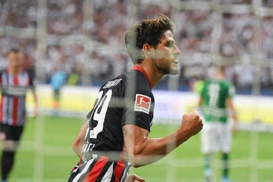 Mit zwei Toren an seinem Geburtstag führte Gonçalo Paciência Eintracht Frankfurt zum 2:1-Sieg gegen den FC Flora Tallinn.