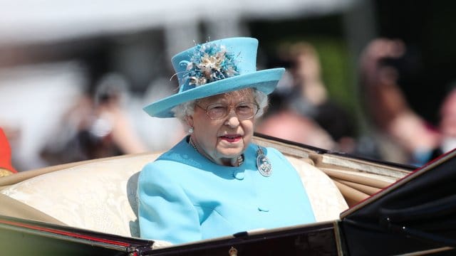 Eine Ausstellung erinnert an die dynastische Beziehung zwischen dem britischen Königshaus und dem deutschen Herzoghaus Sachsen-Coburg und Gotha. Eine Ausstellung erinnert an die dynastische Beziehung zwischen dem britischen Königshaus und dem deutschen Herzoghaus Sachsen-Coburg und Gotha.