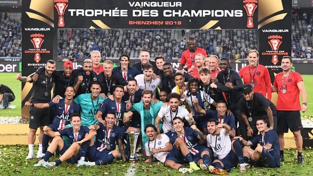 Spieler und Betreuer von Paris St.