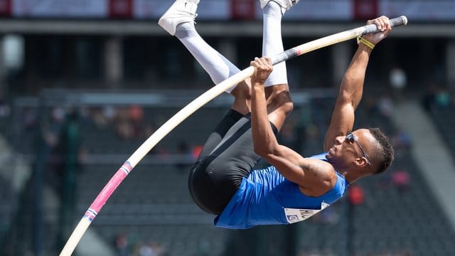 Sprang in Berlin zum Meistertitel: Raphael Holzdeppe.