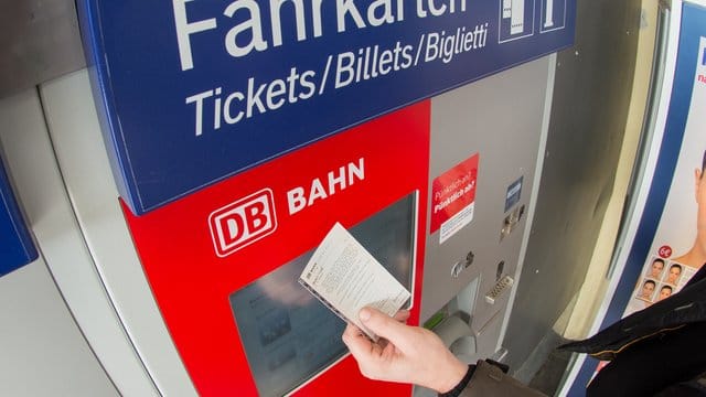 Bahntickets sollen nach dem Willen vieler Politiker geringer besteuert werden.