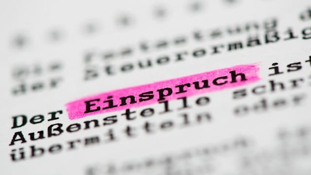 Nicht immer stimmen die Angaben im Steuerbescheid. Nicht immer stimmen die Angaben im Steuerbescheid.