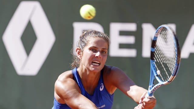 Steht beim Turneir in Toronto in Runde zwei: Julia Görges in Aktion. Steht beim Turneir in Toronto in Runde zwei: Julia Görges in Aktion.