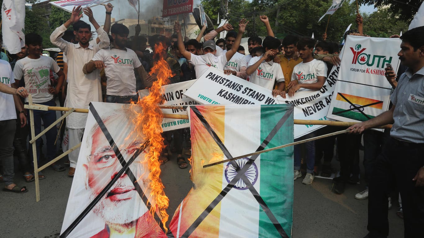 Anti-indische Proteste in Pakistan.