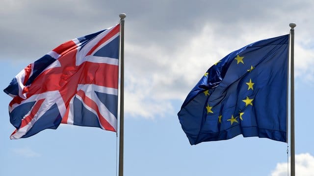 Noch hofft die Regierung in London auf einen geregelten Brexit zum 31.