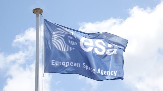 Eine Flagge mit dem Logo der Europäischen Weltraumorganisation Esa. Eine Flagge mit dem Logo der Europäischen Weltraumorganisation Esa.