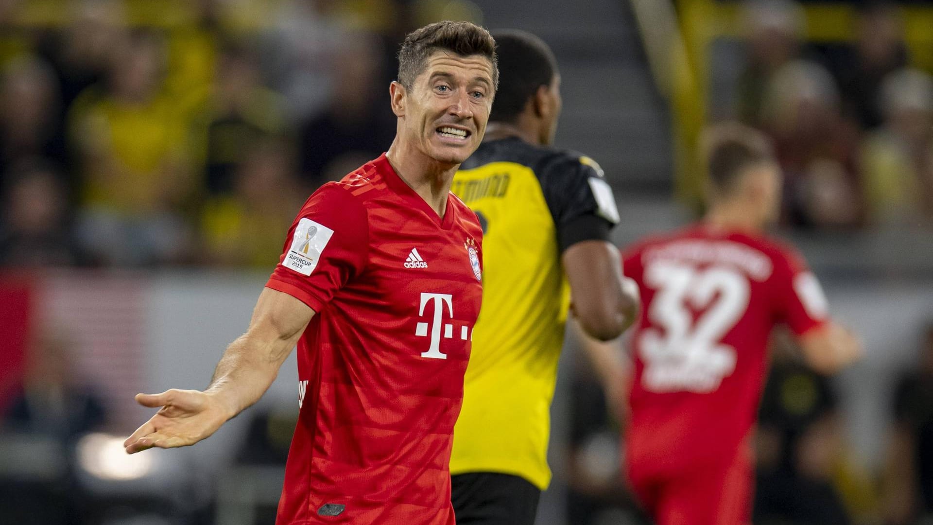 Ist nicht zufrieden mit dem aktuellen Bayern-Kader: Robert Lewandowski.