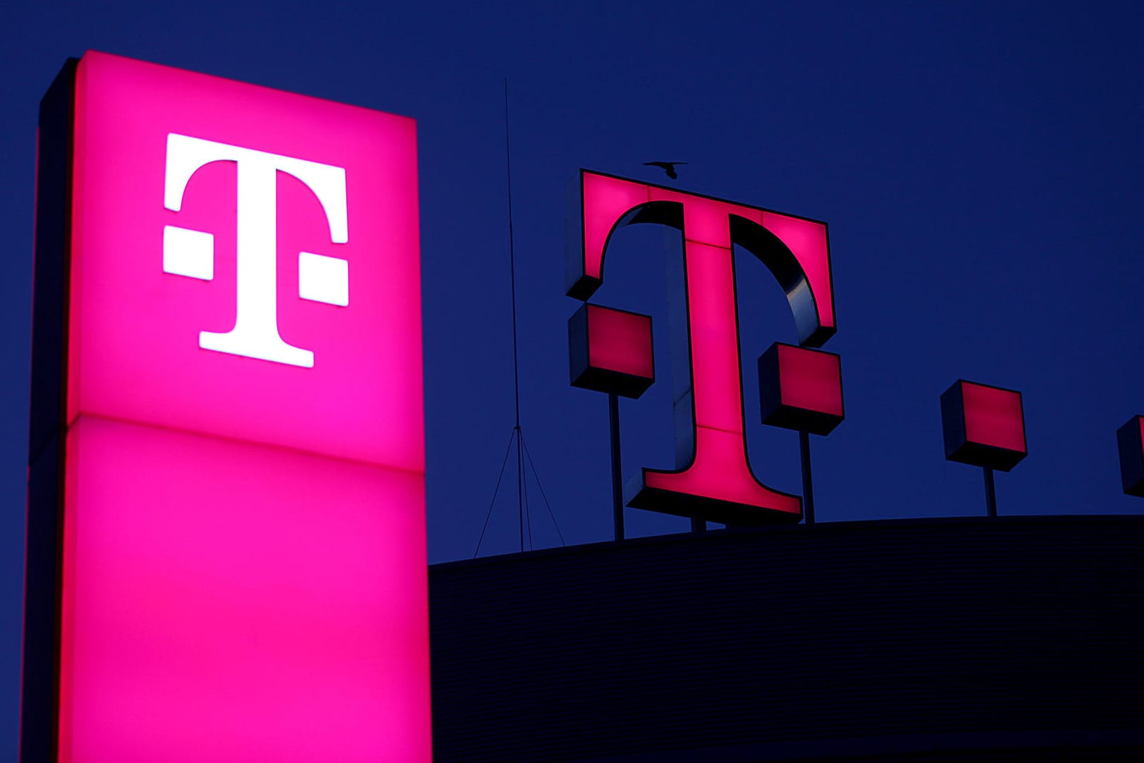 Das Logo der Telekom: Der Provider verspricht Kunden 1 Gigabyte Datenvolumen, wenn sie im Geschäft nach "Datentanke" fragen.