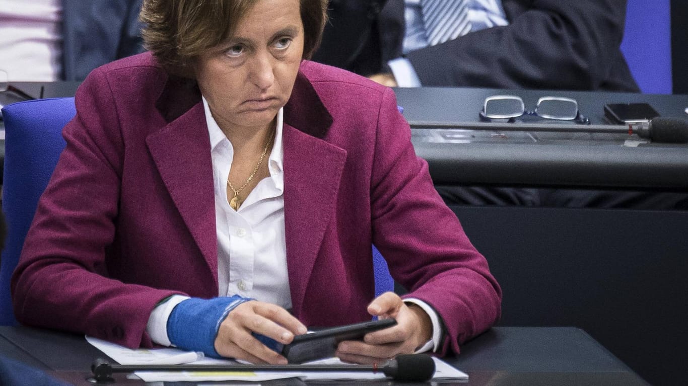 Beatrix von Storch: Die AfD will vor dem Verfassungsgericht gegen den Bundestag klagen.