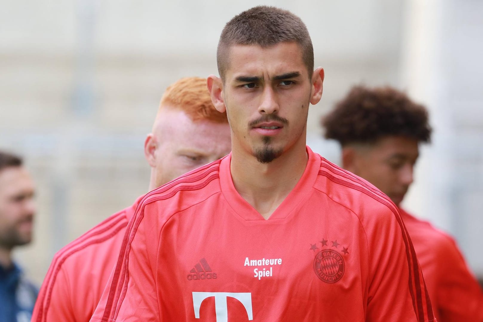 Meritan Shabani: Beim FC Bayern konnte er sich nicht durchsetzen, nun will er es in der Premier League schaffen.