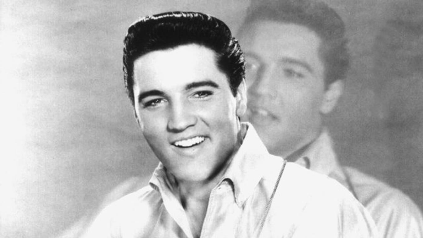 Der Musiker und Schauspieler Elvis Presley (undatiertes Archivfoto).
