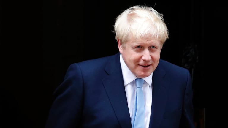 Boris Johnson verlässt die Downing Street 10 (Archivbild)