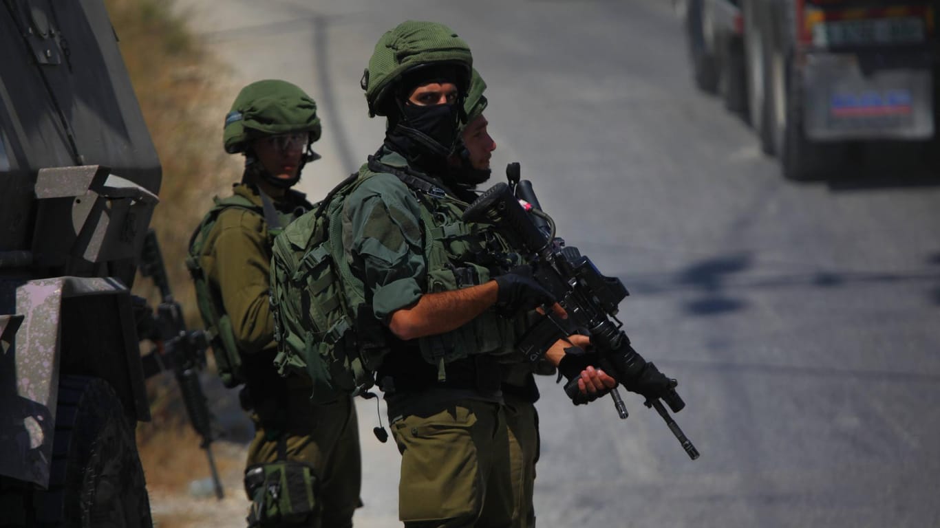 Israelische Soldaten: An einem Grenzposten zum Gazastreifen wurden vier schwer bewaffnete Palästinenser erschossen. (Symbolbild)