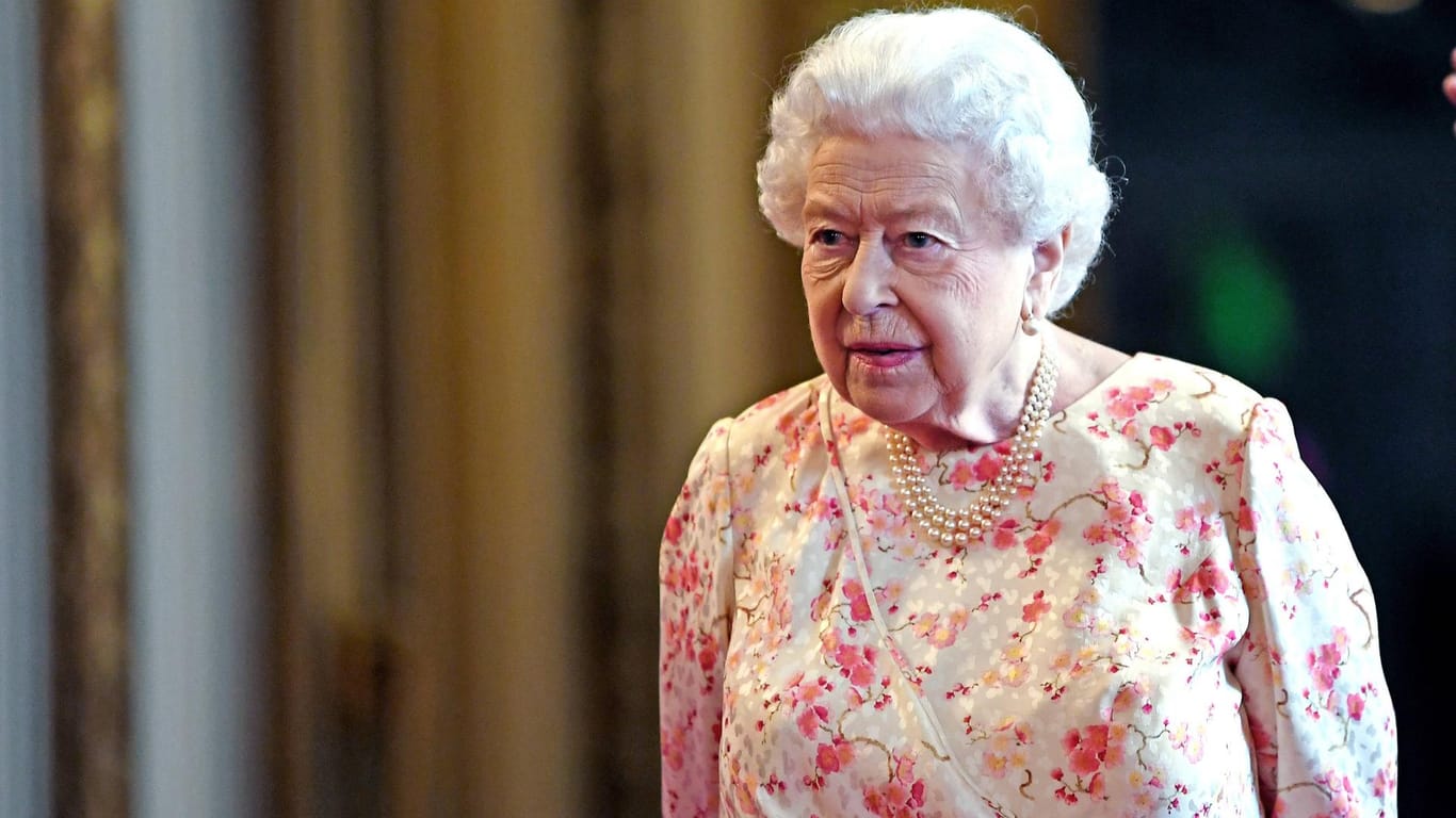 Queen Elizabeth II.: Die 93-Jährige hat sich offenbar zur politischen Lage in Großbritannien geäußert.