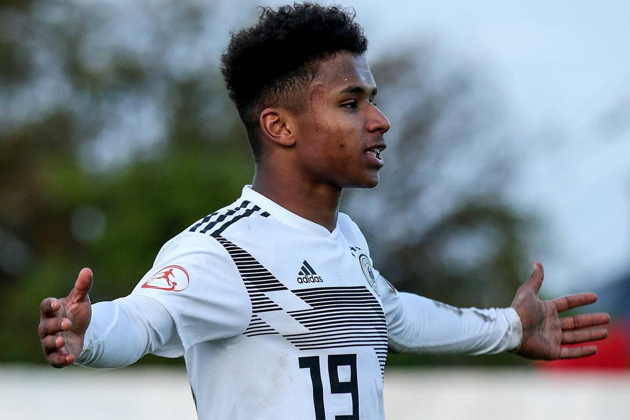 Erhielt die Fritz-Walter-Medaille in Gold: Karim Adeyemi.