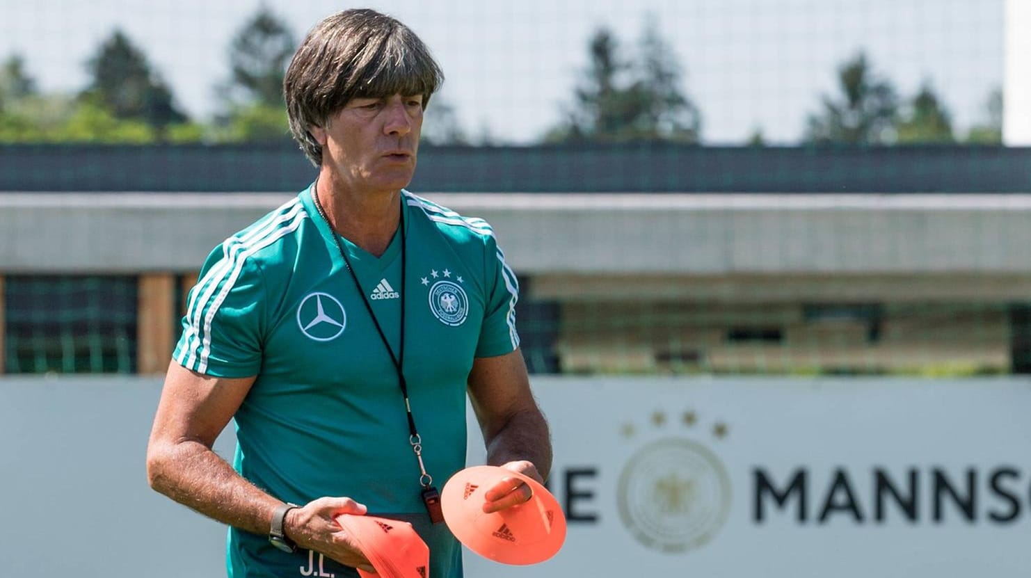 Jogi Löw im Trainingslager in Südtirol 2018: Diesmal will er sich offenbar in Österreich vorbereiten.