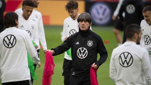 Bundestrainer Joachim Löw (M. Bundestrainer Joachim Löw (M.