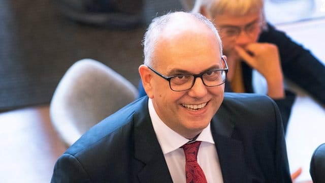 Andreas Bovenschulte (SPD) löst Carsten Sieling (ebenfalls SPD) als Regierungschef in Bremen ab.