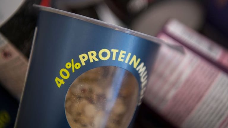 Mit dem Begriff "Proteine" werden oft Produkte beworben, die ohnehin schon eiweißreich sind.