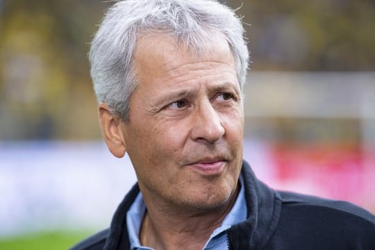Will mit dem BVB nur von Spiel zu Spiel schauen: Trainer Lucien Favre.