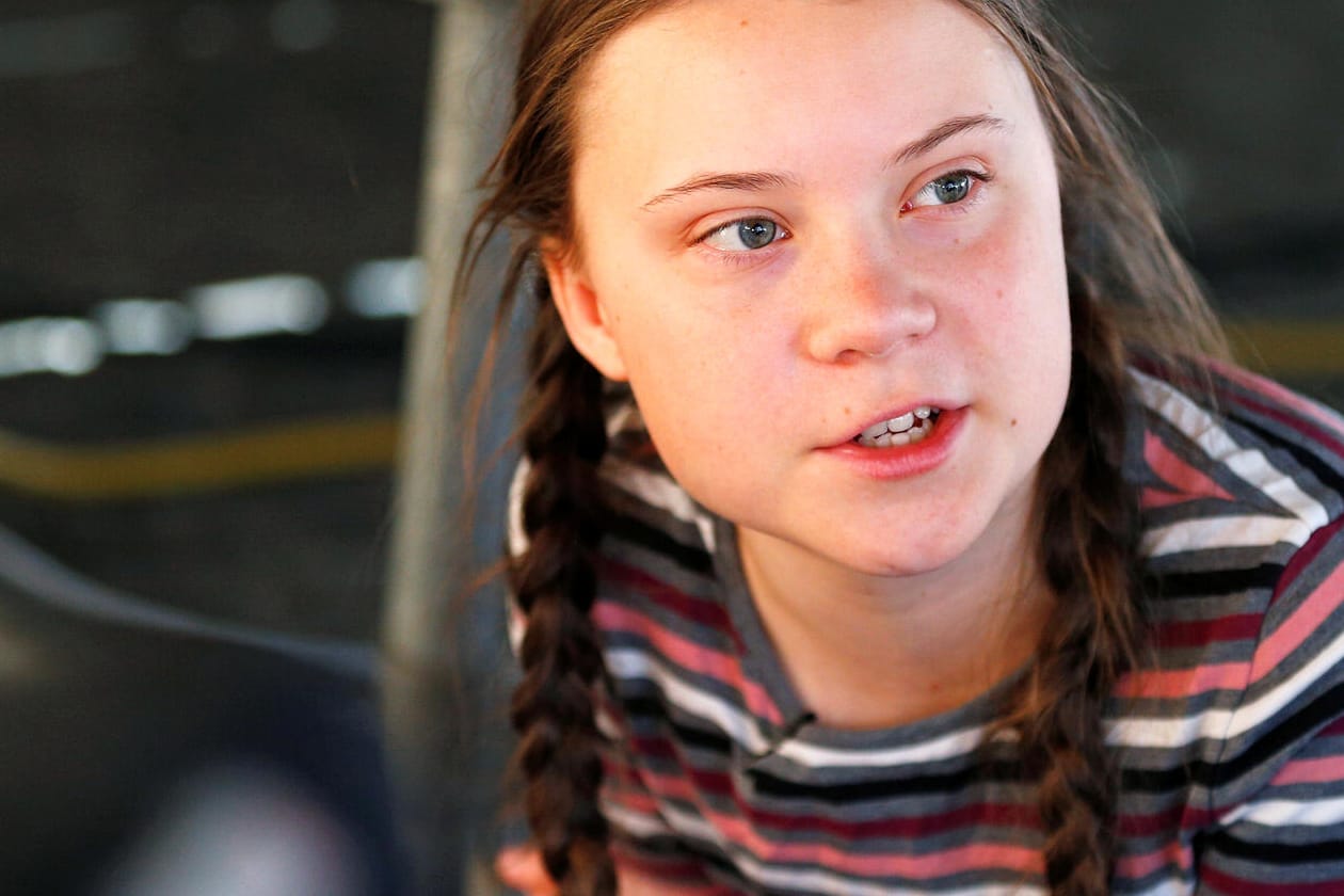 Die schwedische Klimaaktivistin Greta Thunberg: Ihr schlägt offene Feindschaft entgegen, die aus Beleidigungen und übler Nachrede besteht. Was sagt das über die Gesellschaft aus, fragt Kolumnistin Lamya Kaddor.