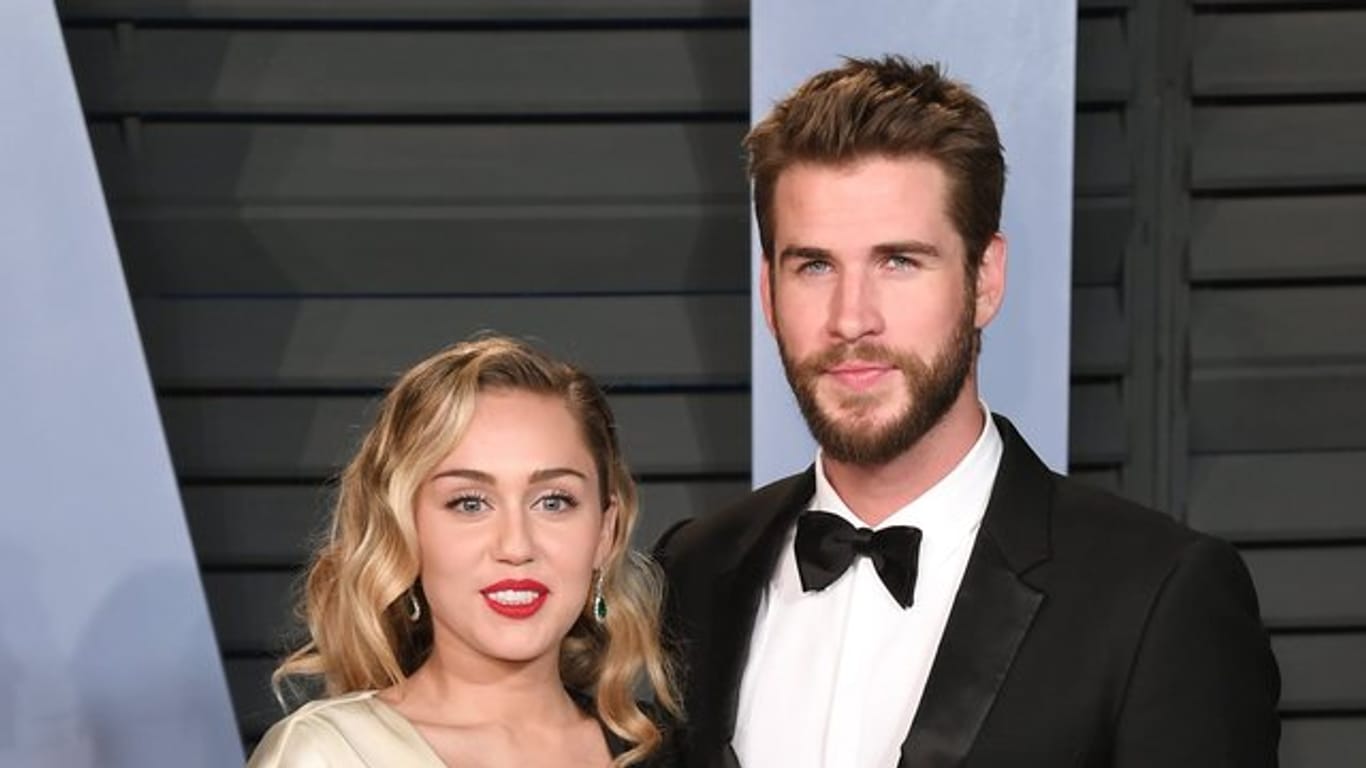 Miley Cyrus und Liam Hemsworth wollen sich weiterhin liebevoll um ihre Tiere kümmern.